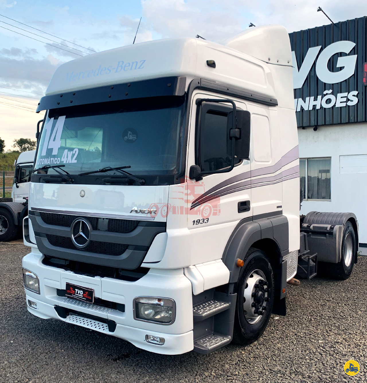 CAMINHAO MERCEDES-BENZ MB 1933 Cavalo Mecânico Cavalo 4x2 TVG Caminhões GUARULHOS SÃO PAULO SP